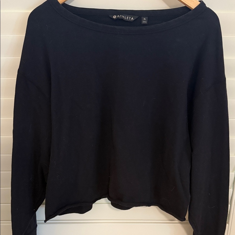 Athleta  Black Long Sleeve thick cotton sweatshirt cropped XL